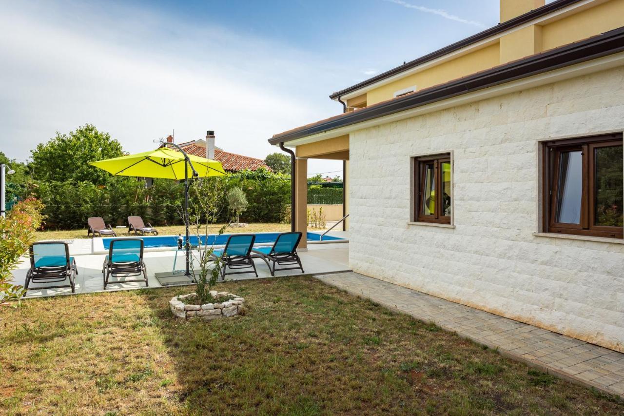 Ferienhaus Kaldanija Exterior foto